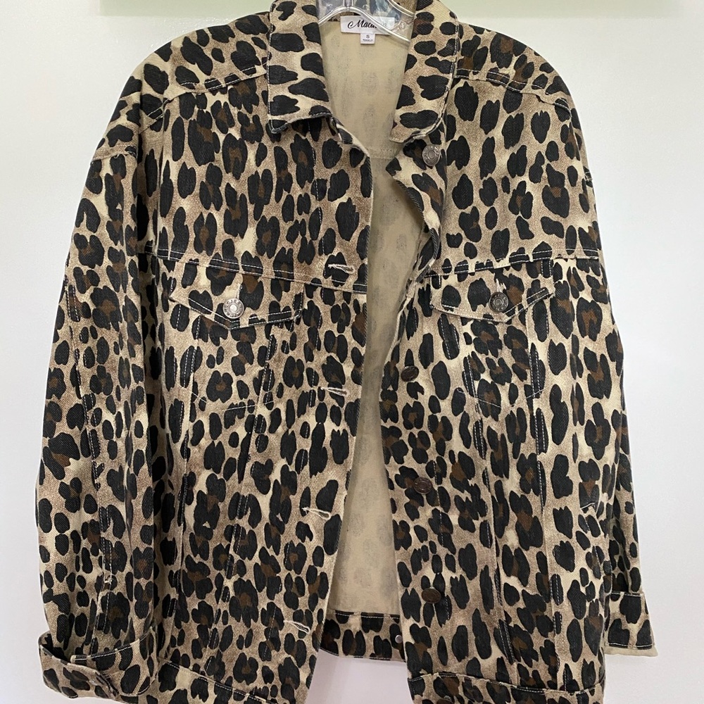 NWT Leopard Denim Jacket (DressUp)
